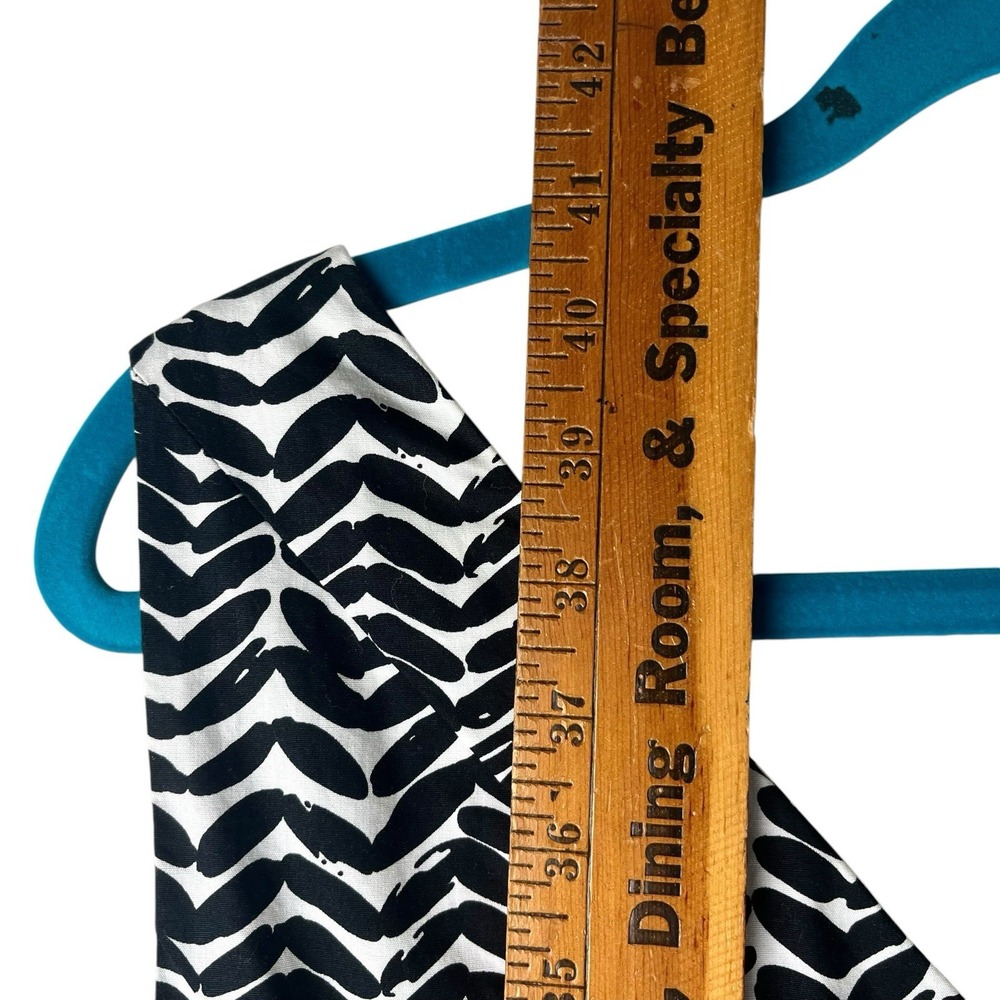 East 5th Fit‎ & Flare Dress Black White Sleeveless V-Neck Size 16 Career Cotton - Picture 9 of 9
